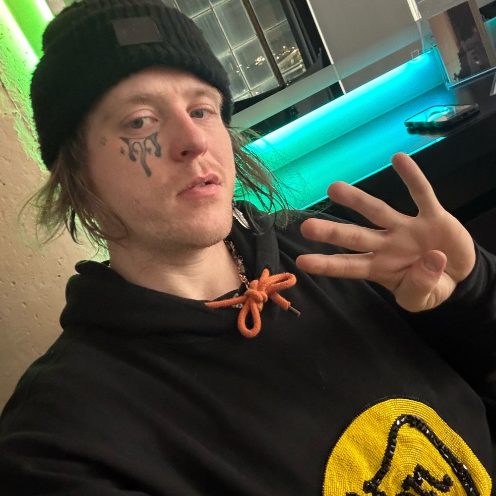 Meet your Posher, Benjamin Taylor